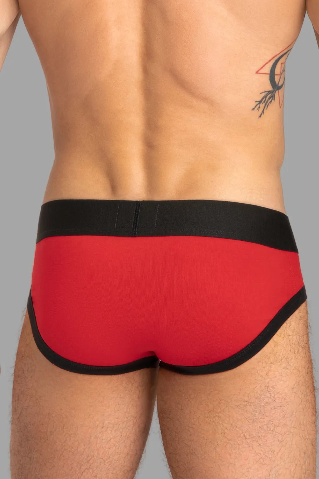 CAPTAIN - A Briefs with O - Inside - POUCH. Red and Black - Maskulo - MBR142 - Y3 - Maskulo EU Global Online Store