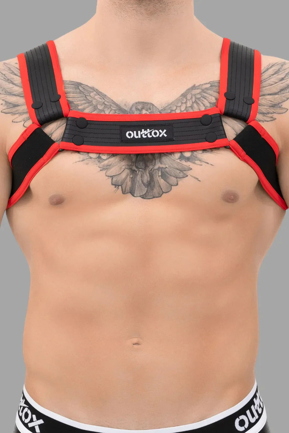 Outtox. Bulldog Harness with Snaps. Black &amp; Red