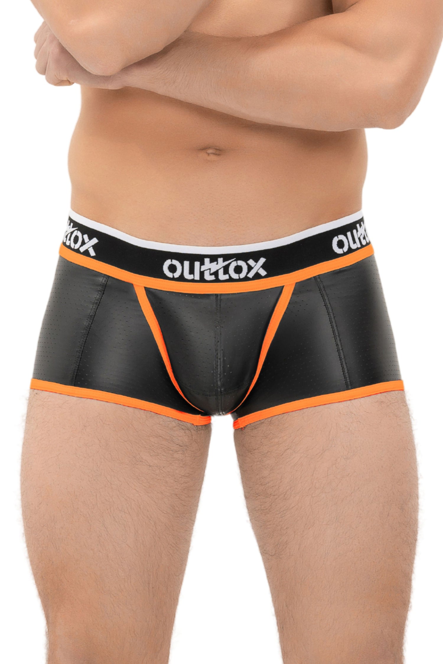 Outtox. Short de coffre arrière enveloppé avec pièce à pression. Noir + Orange