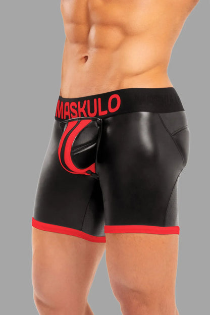 Pantalón Corto Básico con Almohadillas. Parte trasera con cremallera. Negro+rojo