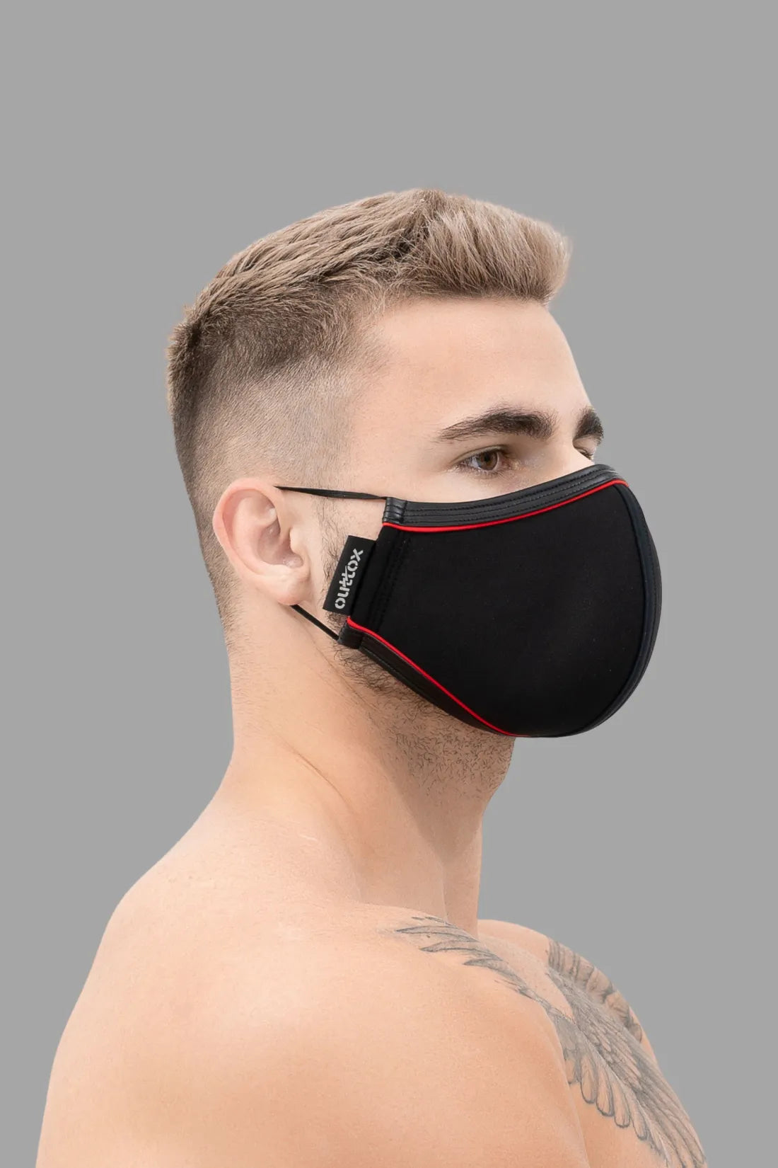 Outtox. Dagelijks masker. Zwart+Wit